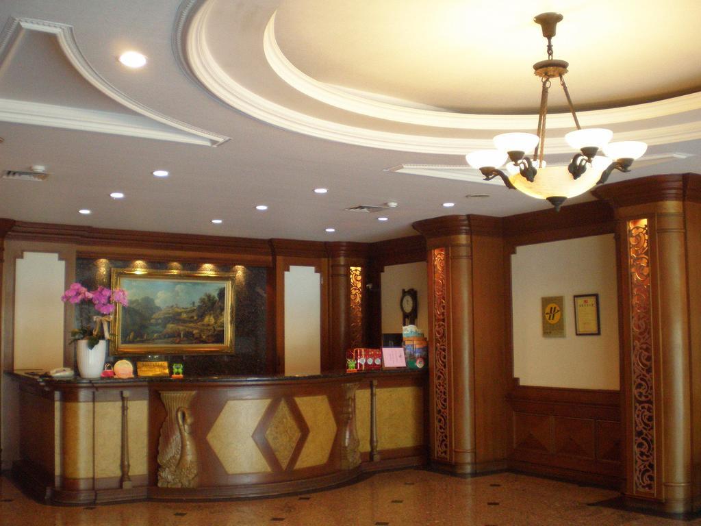 Emperor Hotel Kaohsziung Kültér fotó