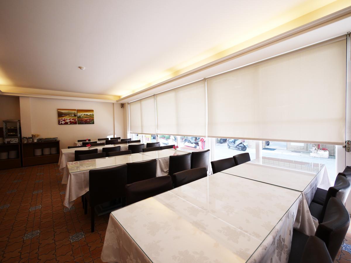 Emperor Hotel Kaohsziung Kültér fotó